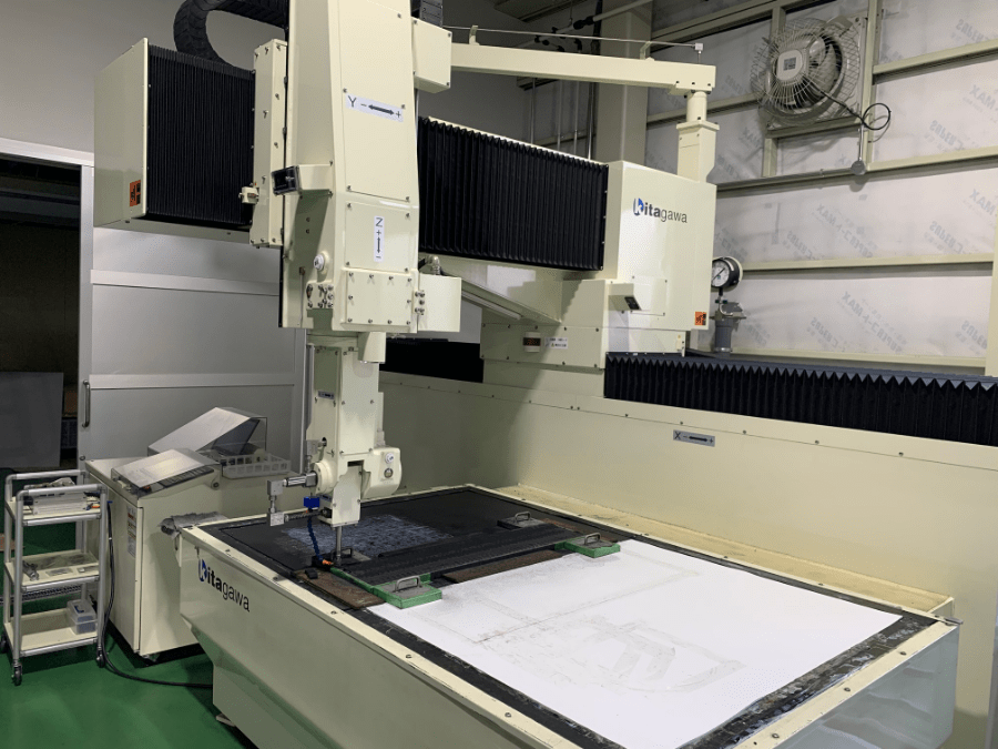 5軸ウォータージェット